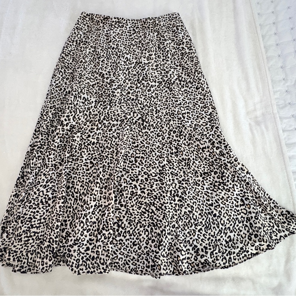 Stylish Chico's Leopard print Maxi Skirt 00